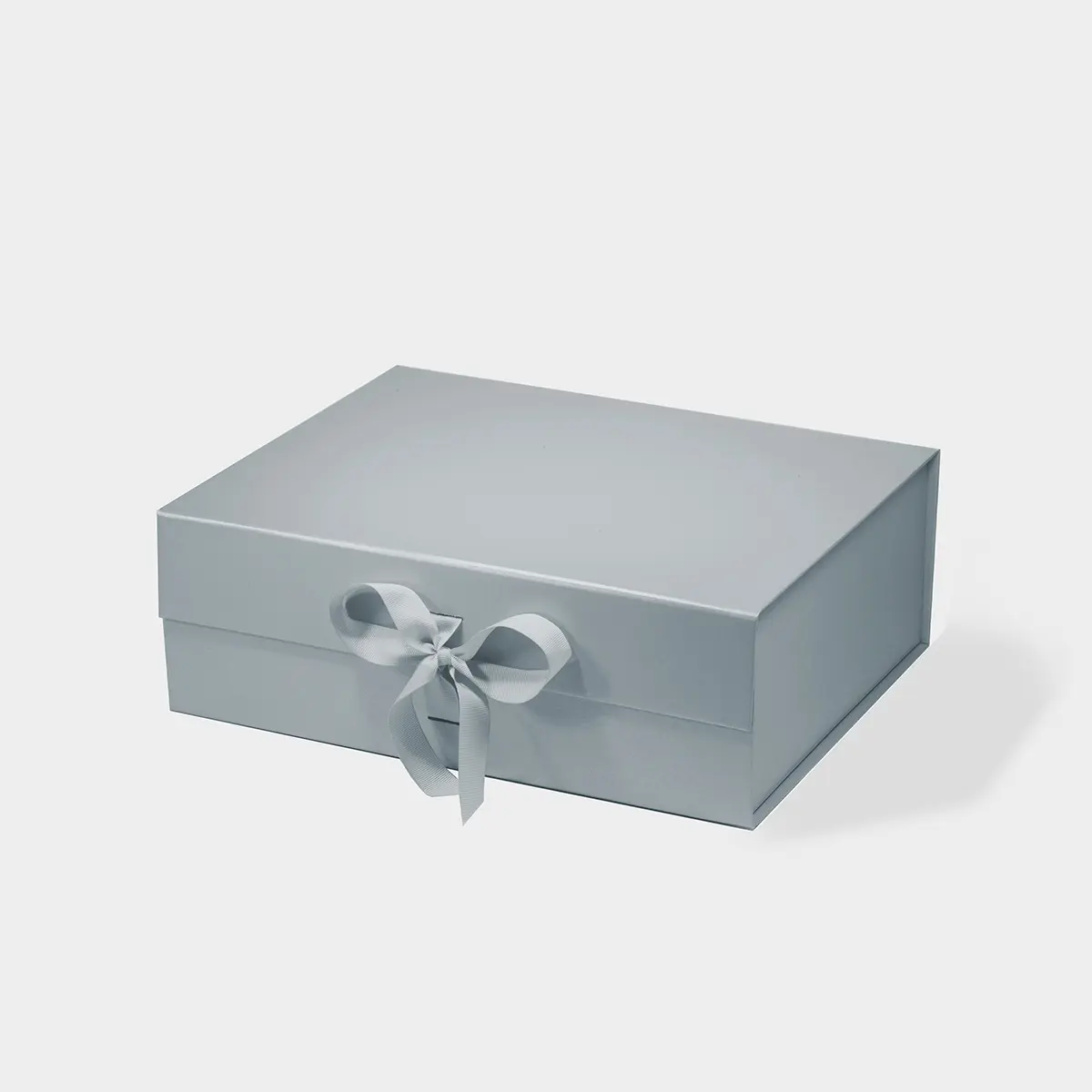 A4 Deep Magnetic Gift Box Silver with ribbon