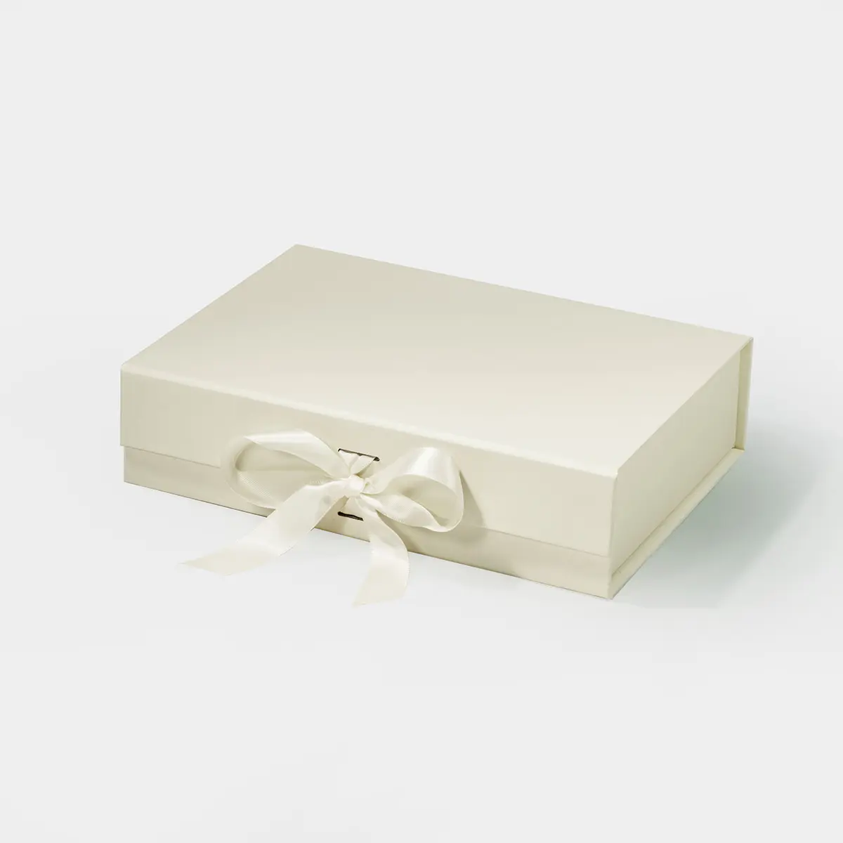 A5 Ivory Shallow Magnetic Gift Box With Ribbon - Liyueyi Gift Box Boutique