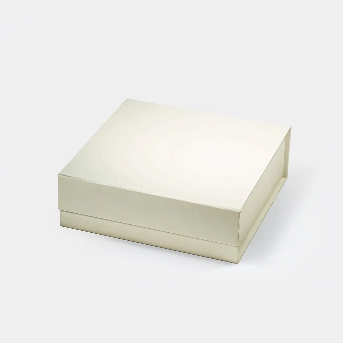 A6 Square Magnetic Gift Box Ivory