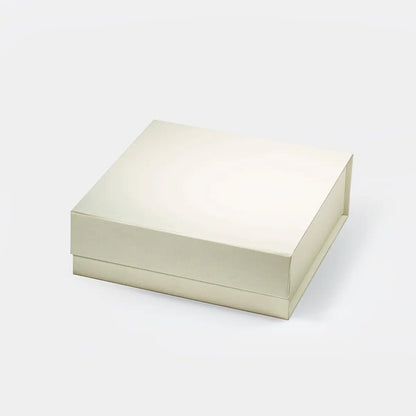 16 Piece/Cavity A6 Square Empty Chocolate Confectionery Packaging Rigid Box Ivory