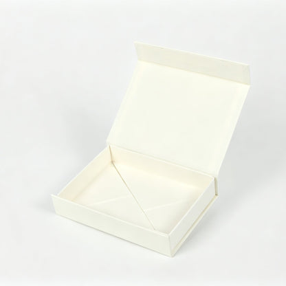 Small Shallow Ivory Magnetic Gift Box