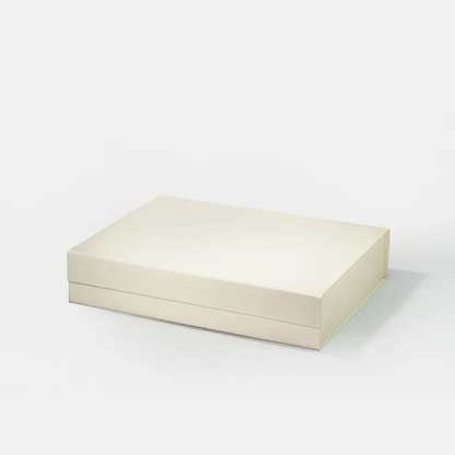 A4 Shallow Magnetic Gift Box Ivory