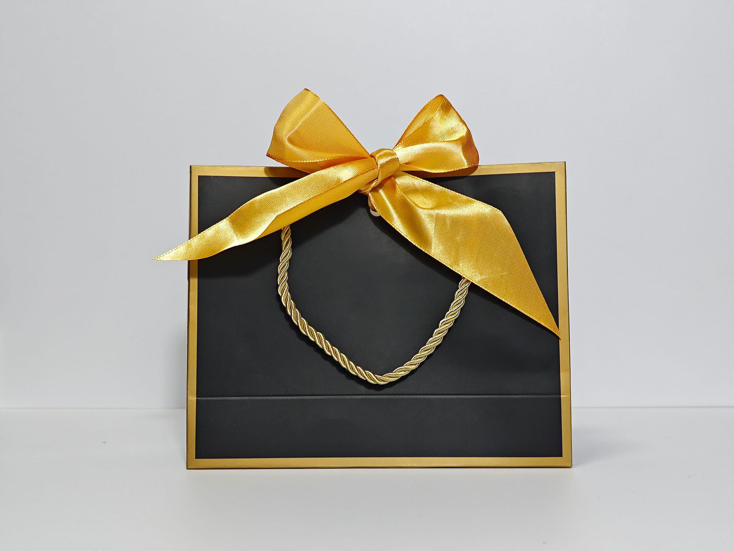 C1 Black Paper Gift Bag with Gold Border and gold ribbon C1 19*15*7cm