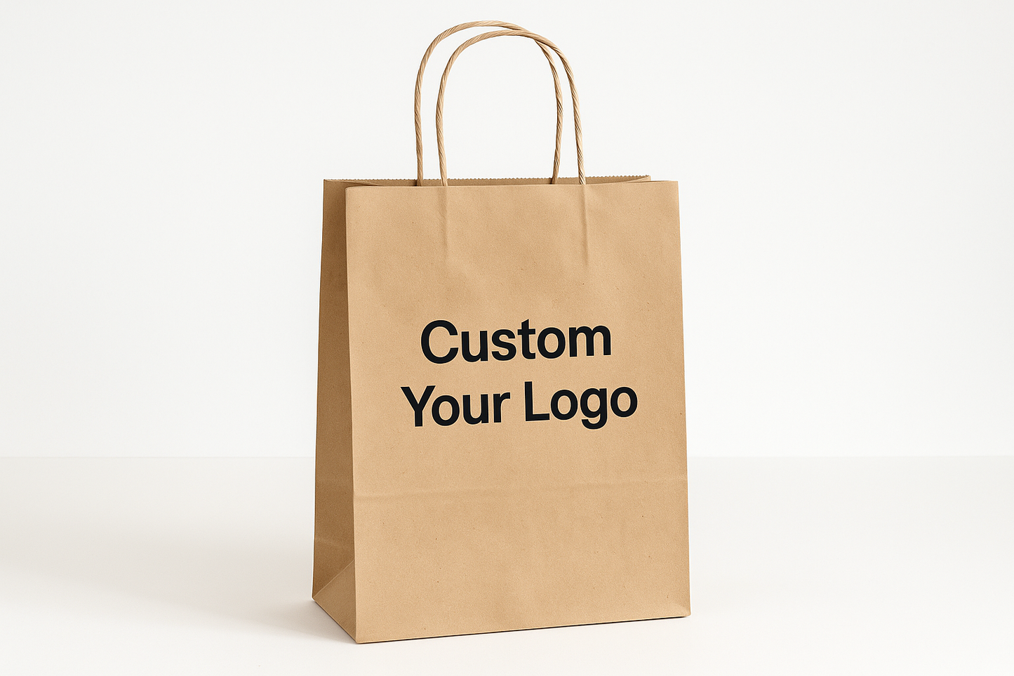 生成一张800*800 尺寸 的 纸手提袋 上面写有 Custom Your Logo