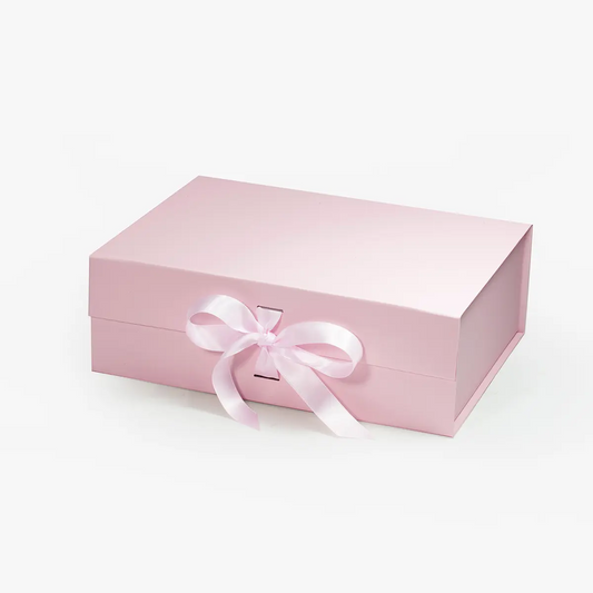 Medium Magnetic Gift Box Pink with ribbon