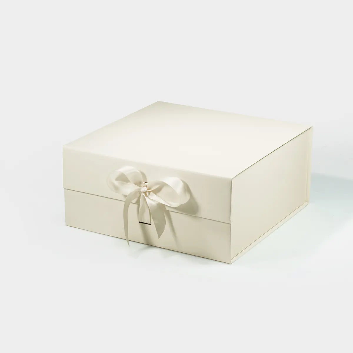 Medium Square Magnetic Gift Box Ivory with ribbon
