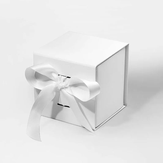 XS Cube Magnetic Gift Box White with ribbon